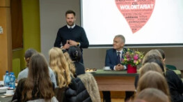 Wolontariusze asystentami pacjenta w pilskim szpitalu